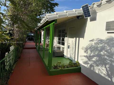 2023 Taylor St, Hollywood, FL 33020