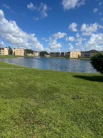 8920 Sunrise Lakes, Sunrise, FL 33322
