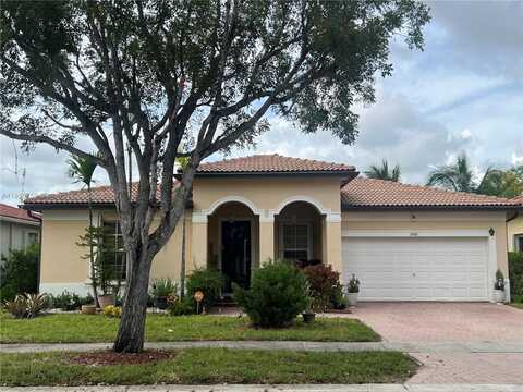 3985 NE 15th St, Homestead, FL 33033