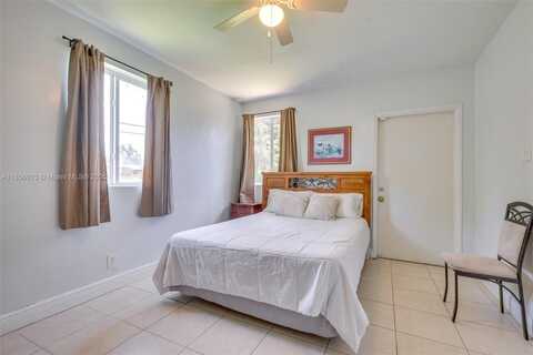 3431 Jackson Blvd, Fort Lauderdale, FL 33312