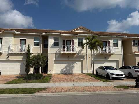 11941 Park Central, Royal Palm Beach, FL 33411