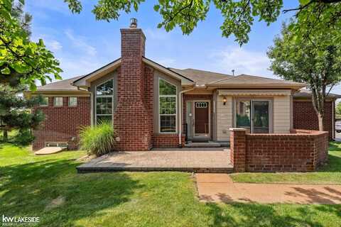 50030 Samuel, Utica, MI 48317