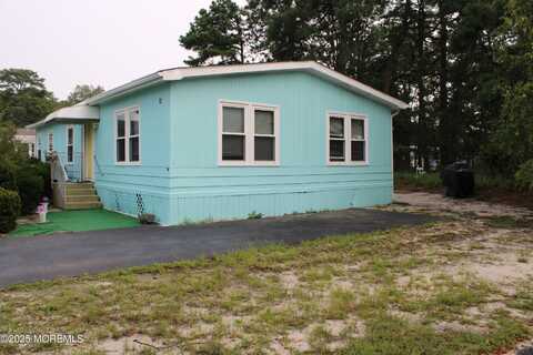 12 Pigeon Court, Whiting, NJ 08759