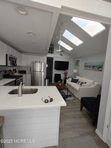 170 1st Avenue, Manasquan, NJ 08736
