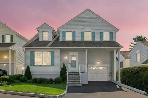 7 Lakeside Drive, Valhalla, NY 10595