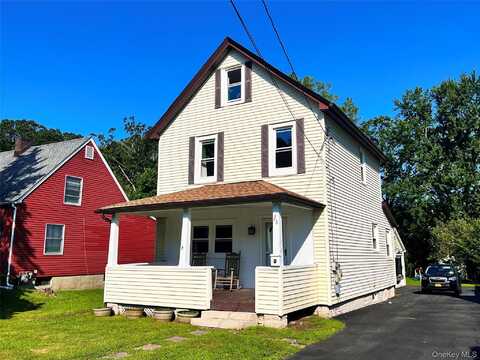 28 Maple Street, Cornwall, NY 12518