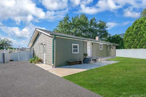 1010 Motor Parkway, Central Islip, NY 11722