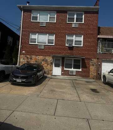 6126 164th Street, Fresh Meadows, NY 11365