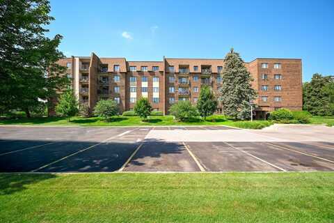 453 Raintree Drive, Glen Ellyn, IL 60137
