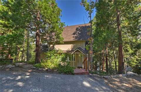 447 N Grass Valley Road, Lake Arrowhead, CA 92352