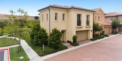 102 Brindisi, Irvine, CA 92618