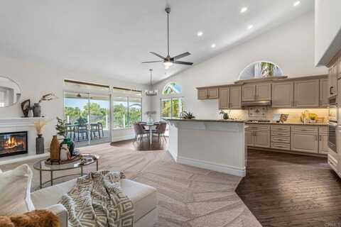 1337 Oak View Way, Escondido, CA 92029