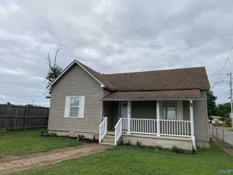 4317 Triana Blvd, Huntsville, AL 35805