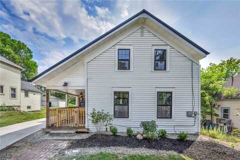 207 Water Street, Chardon, OH 44024