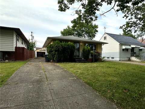 15909 Bryce Avenue, Cleveland, OH 44128
