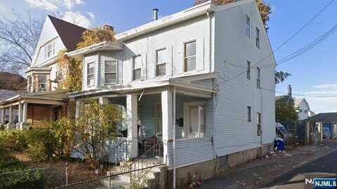 517 Broadway, Paterson, NJ 07514