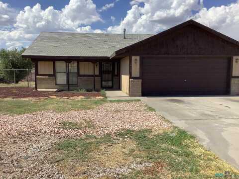 3412 Chee Dodge Boulevard, Gallup, NM 87301