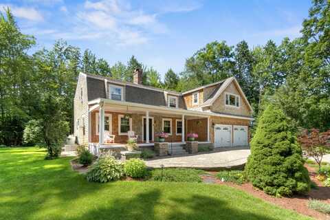 16 Hampshire Drive, Gilford, NH 03249