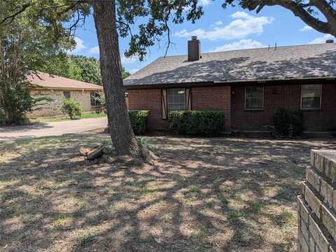 7022 Lincoln Drive, North Richland Hills, TX 76182