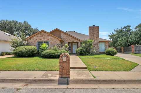 2416 Garden Park Court, Arlington, TX 76013