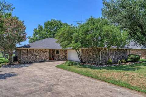 310 Navajo Trail, Gainesville, TX 76240
