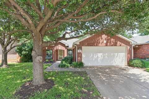706 International Drive, Euless, TX 76039