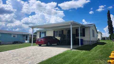 1551 King Arthur Ct, Lakeland, FL 33809