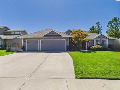 9005 W John Day Ave, Kennewick, WA 99336