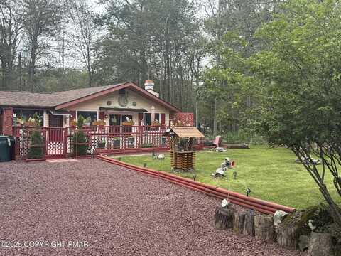 1125 Knollwood Drive, Tobyhanna, PA 18466