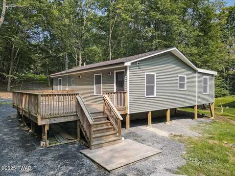 106 Edgewater Drive, Dingmans Ferry, PA 18328