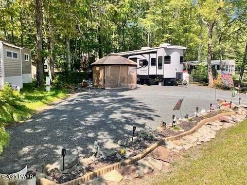 134 Blue Aspen Drive, Milford, PA 18337