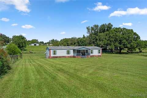 9832 S Buckskin Avenue, Floral City, FL 34436