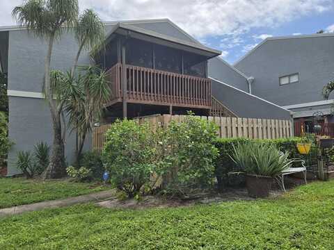 25 Crossings Cir, Boynton Beach, FL 33435
