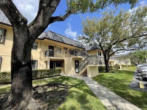 9173 NW 1st Ct, Pembroke Pines, FL 33024