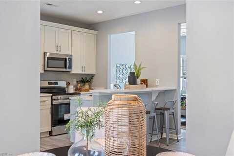 120 N 9th Street, Suffolk, VA 23434