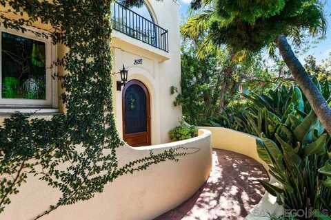 2302 Fort Stockton, San Diego, CA 92103