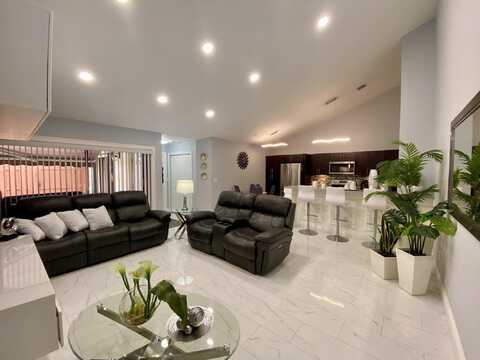1031 Summit Place Circle, West Palm Beach, FL 33415