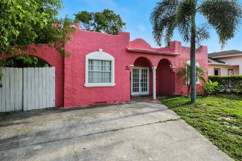 423 Kern Street, West Palm Beach, FL 33405