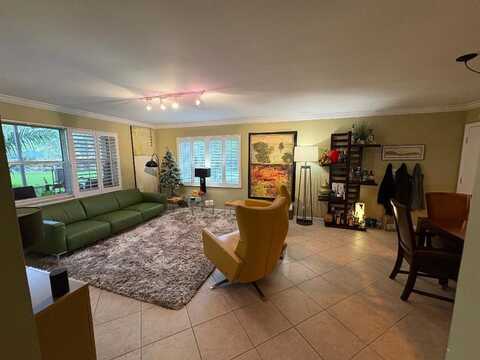 140 NE 19 Court E, Wilton Manors, FL 33305
