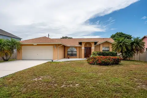 2440 SE Toledo Avenue, Port Saint Lucie, FL 34952