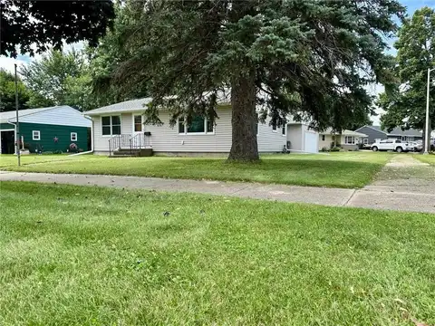 1127 Diagonal Road, Worthington, MN 56187