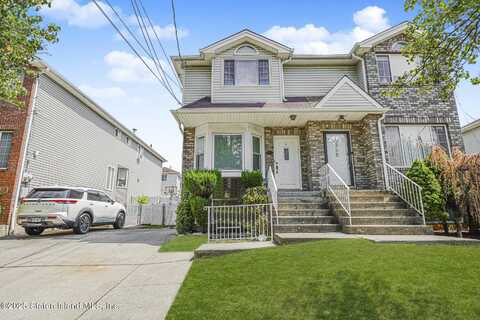 263 Seguine Avenue, Staten Island, NY 10309