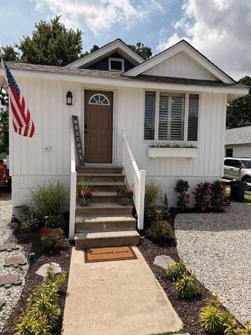 532 Dolphin Ave, Northfield, NJ 08225
