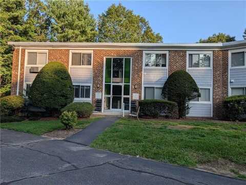 494 Putnam Pike, Smithfield, RI 02828