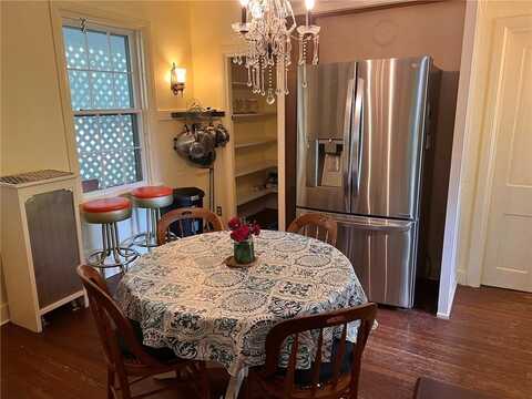 91 Old North Road, South Kingstown, RI 02881