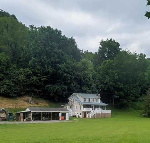 4661 Clarks Ferry Rd, Draper, VA 24324