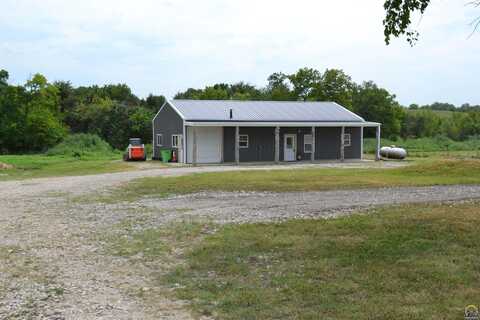 1653 E 341st ST, Melvern, KS 66510