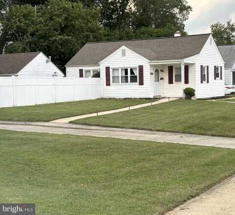 33 UNIVERSITY AVENUE, NEW CASTLE, DE 19720