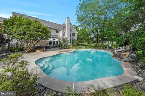 301 BERKLEY AVENUE, BELLE MEAD, NJ 08502