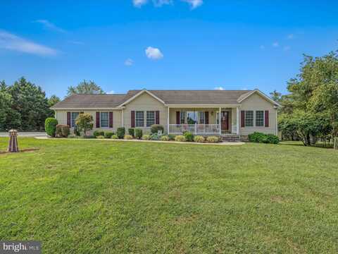 38 VEGGIE LANE, BUNKER HILL, WV 25413
